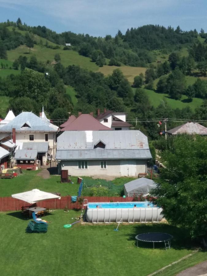 Hotel Pensiunea Alunis Sadova  Exteriér fotografie
